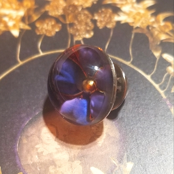 90s Barbara Bui PARIS Flower Glass Dome Pin Brooch - Picture 5 of 7